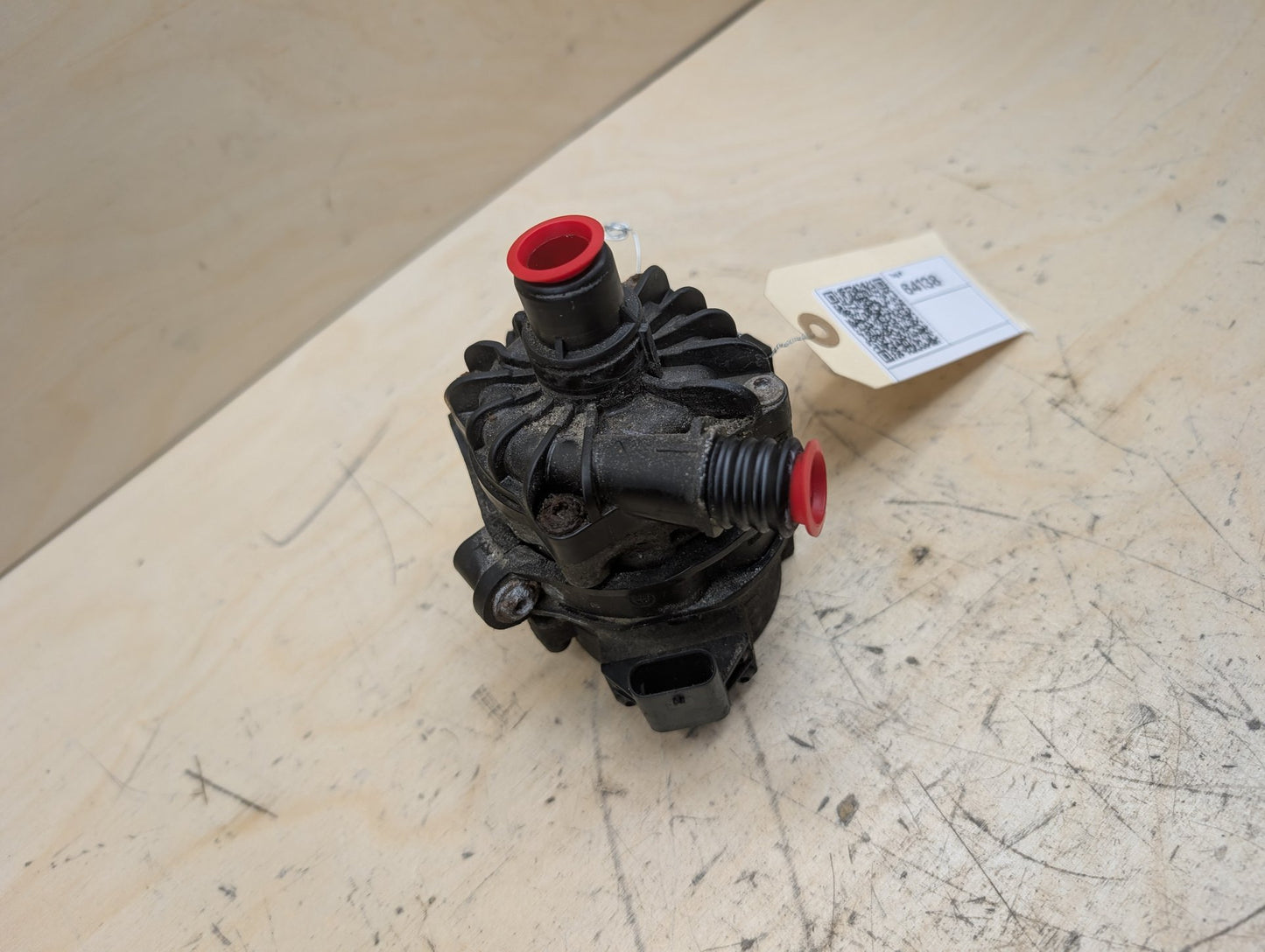 15-18 OEM BMW F85 F86 X5M X6M Engine S63R Electric Auxiliary Cooling Water Pump