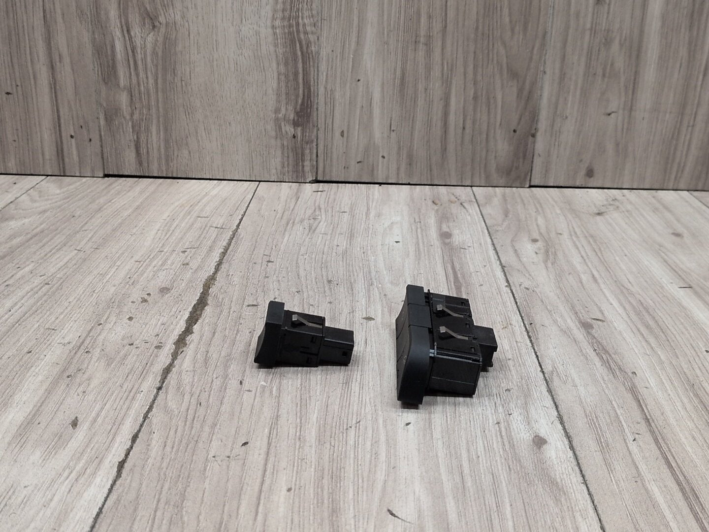 2015-2018 Audi Q3 8U Park Assist Hill Descent Traction Switch Button SET 8U0959674B