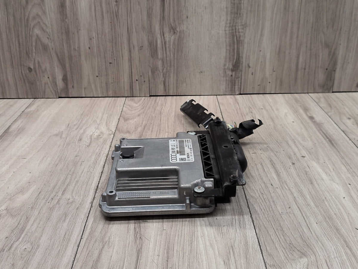 2015-2018 Audi 8U Q3 CCTA Engine Motor ECU DME Computer Module 8U0907115J