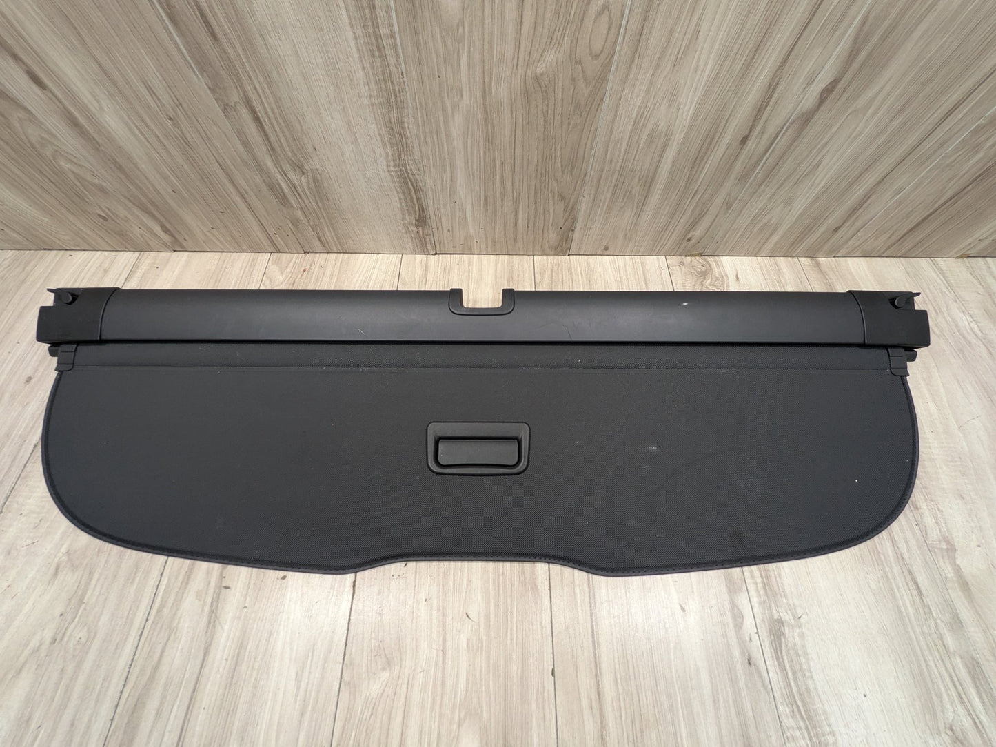 2015-2018 Audi Q3 8U Rear Trunk Upper Retractable Roller Luggage Shade Cover