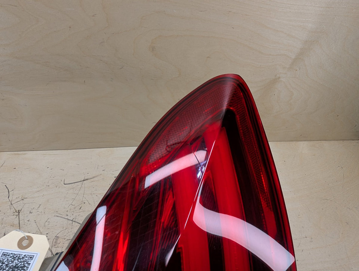 10-17 BMW 535i GT xDrive F07 Rear Right Passenger Outer Tail Light 7341516 OEM