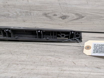 16-19 OEM BMW G12 740 750 Trunk Lid Grip Handle License Plate Light