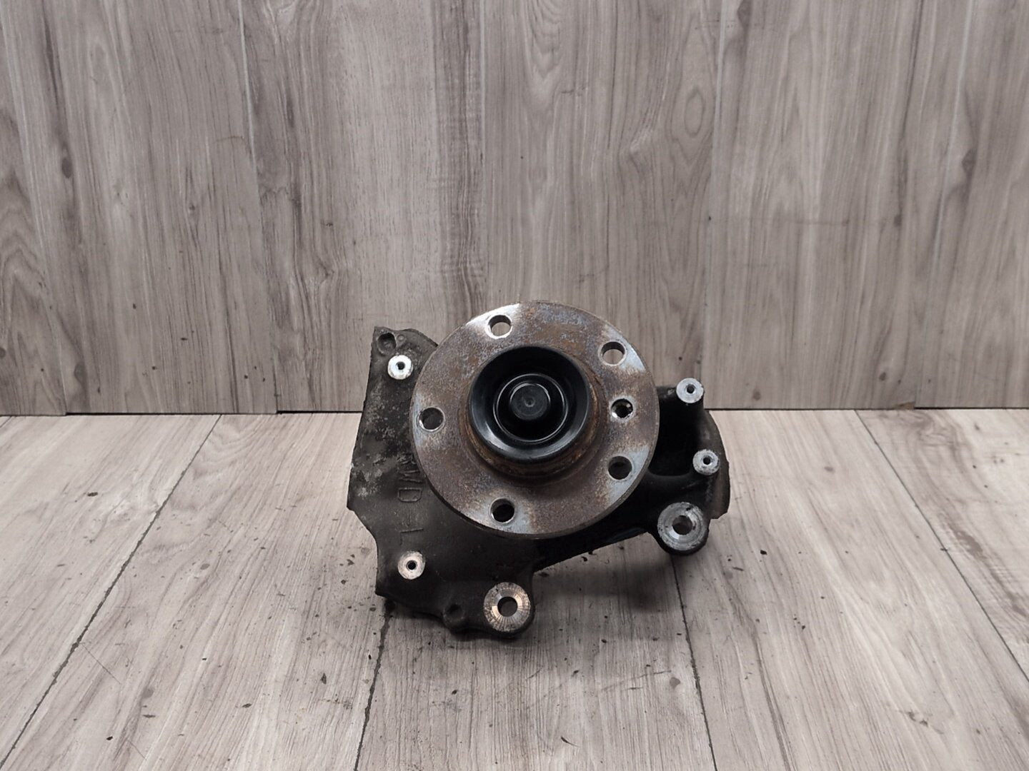 2012-2018 BMW 335i F30 Front Left Driver Spindle Knuckle w/ Bearing 6792287