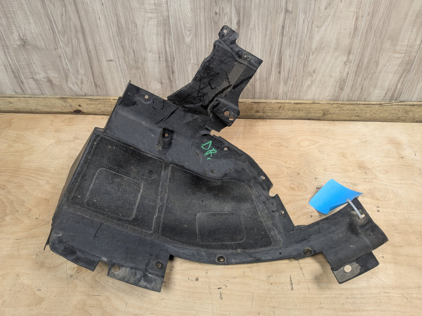2015-2018 BMW X5 F85 Front Left Driver Wheel Fender Liner Splash Guard 7291197