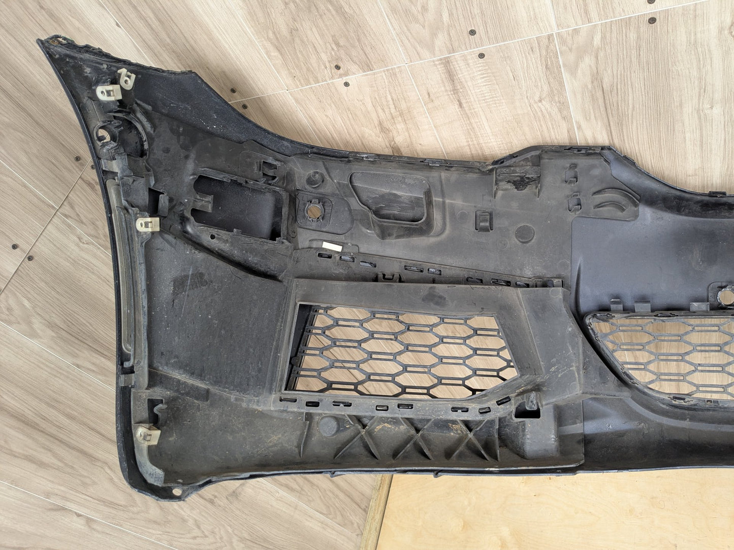 18-20 OEM BMW G30 530 540 M550 M SPORT Front Bumper Cover Panel w Grilles Black