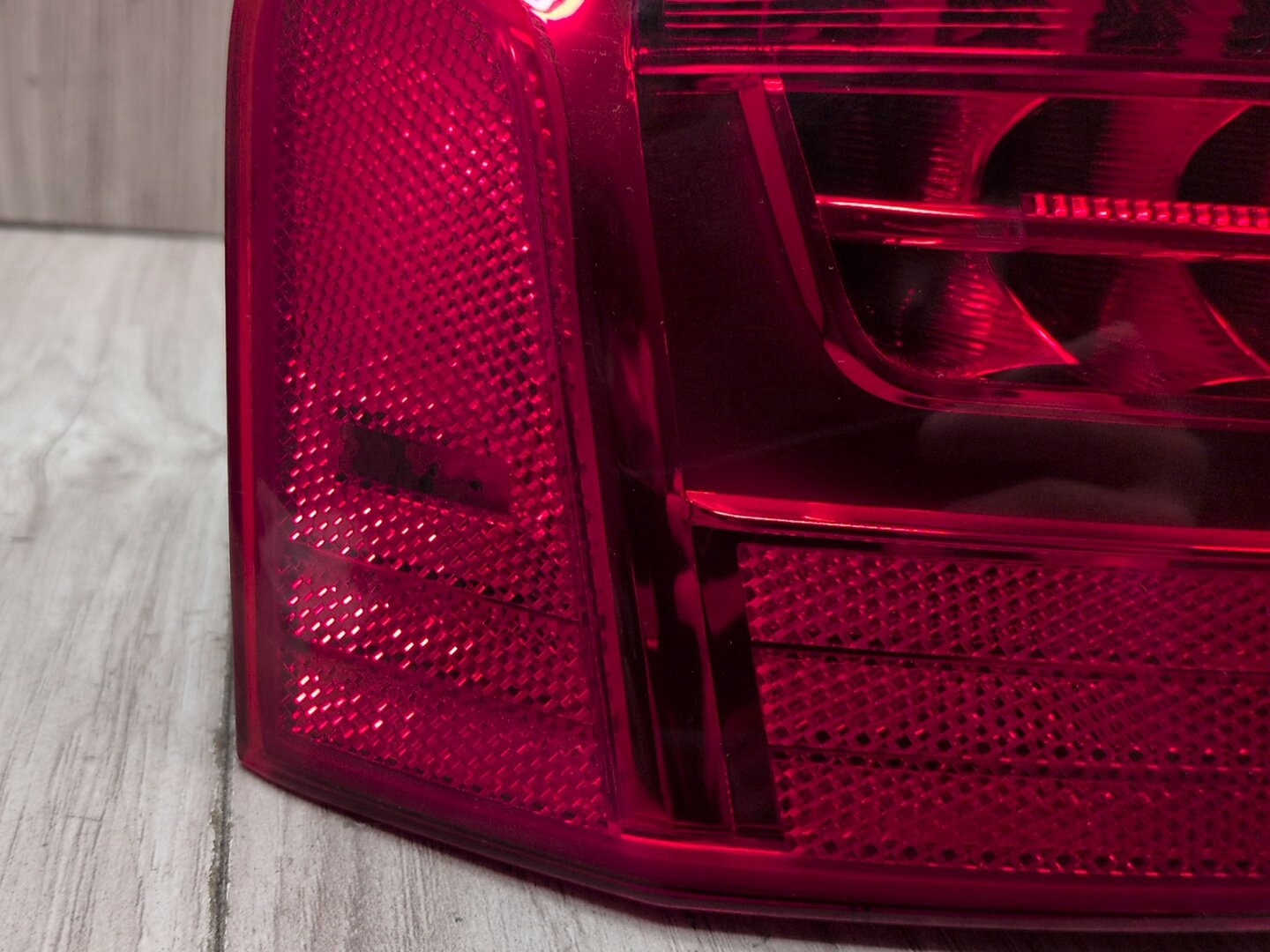 2013 - 2017 Audi S5 8T Rear Left Driver Outer Tail Light 8T0945095J CTUB