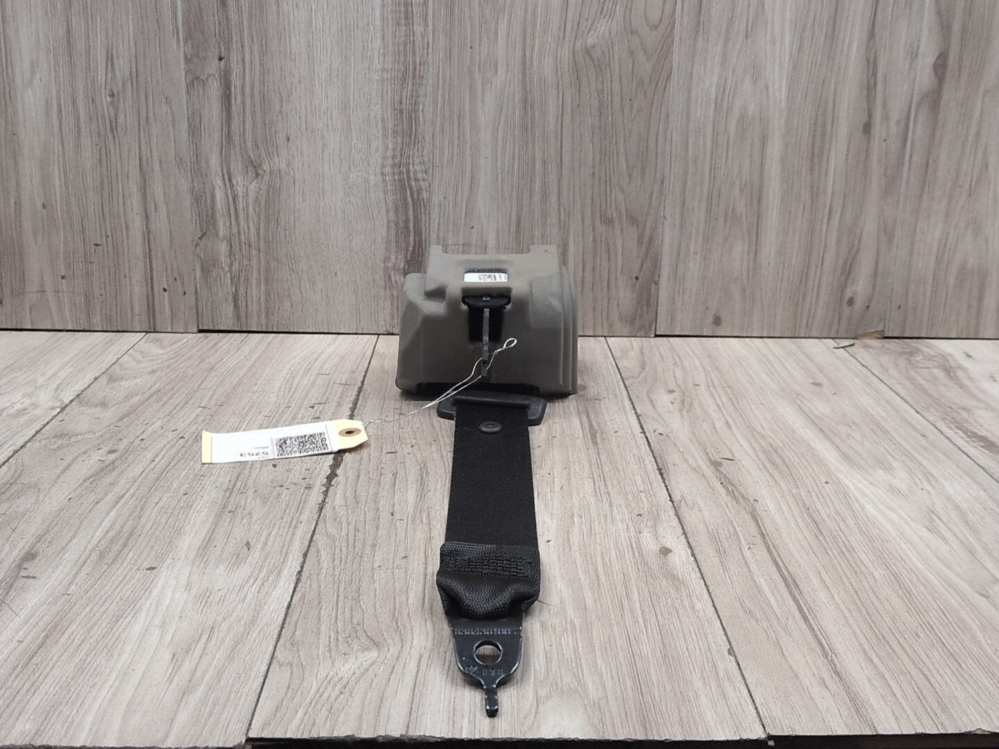 2019-2020 BMW M340i G20 Rear Left or Right Seatbelt Seat Belt Retractor 7496266