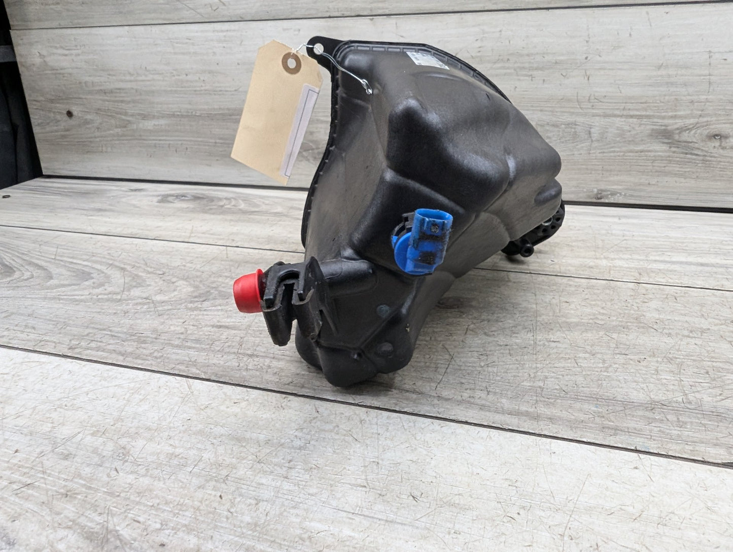 2011-2016 BMW 535i F10 Coolant Expansion Tank Reservoir 70825615