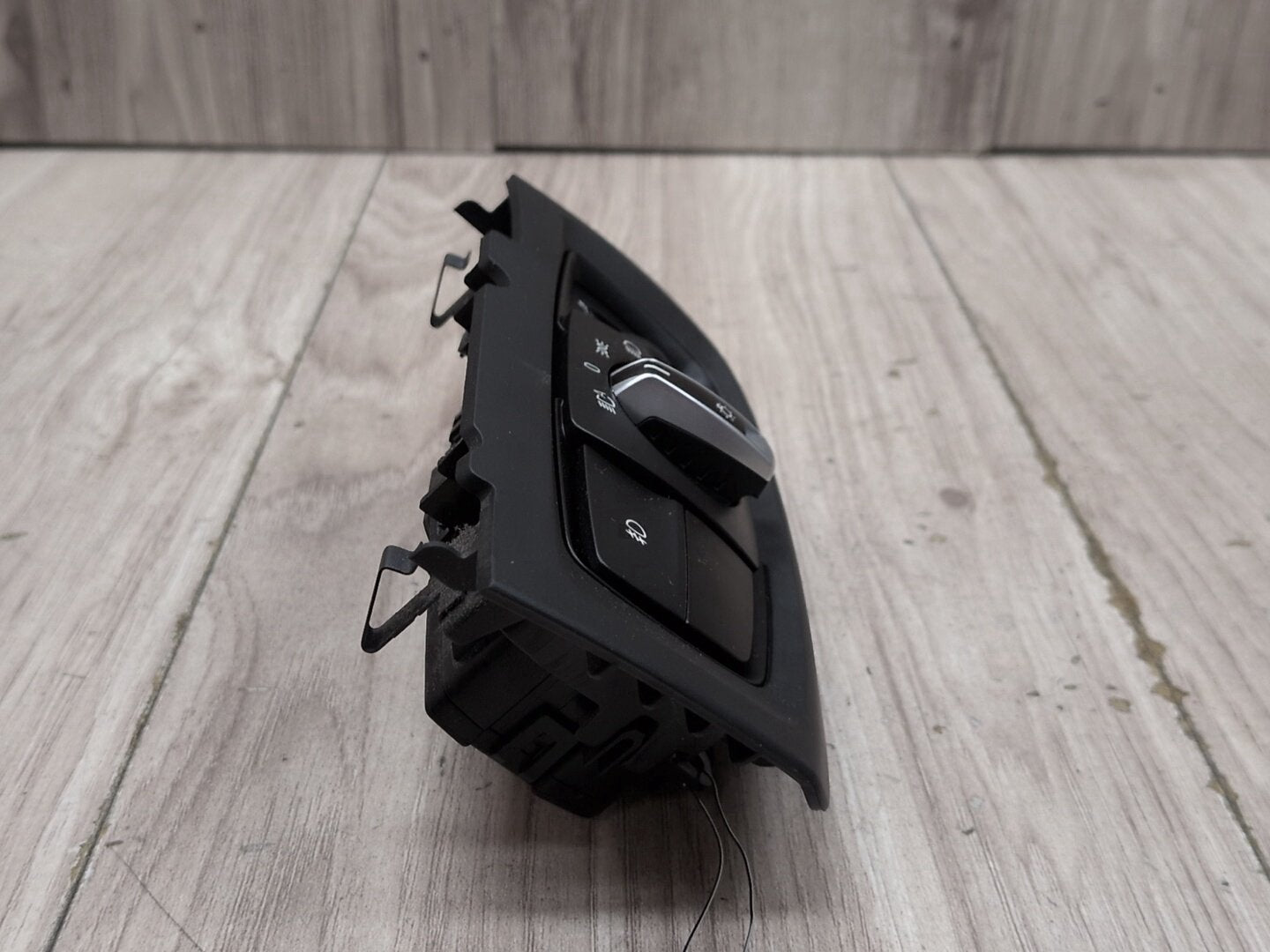 2014 - 2018 BMW X5 F85 Headlight Switch 6824887 S63B44T2