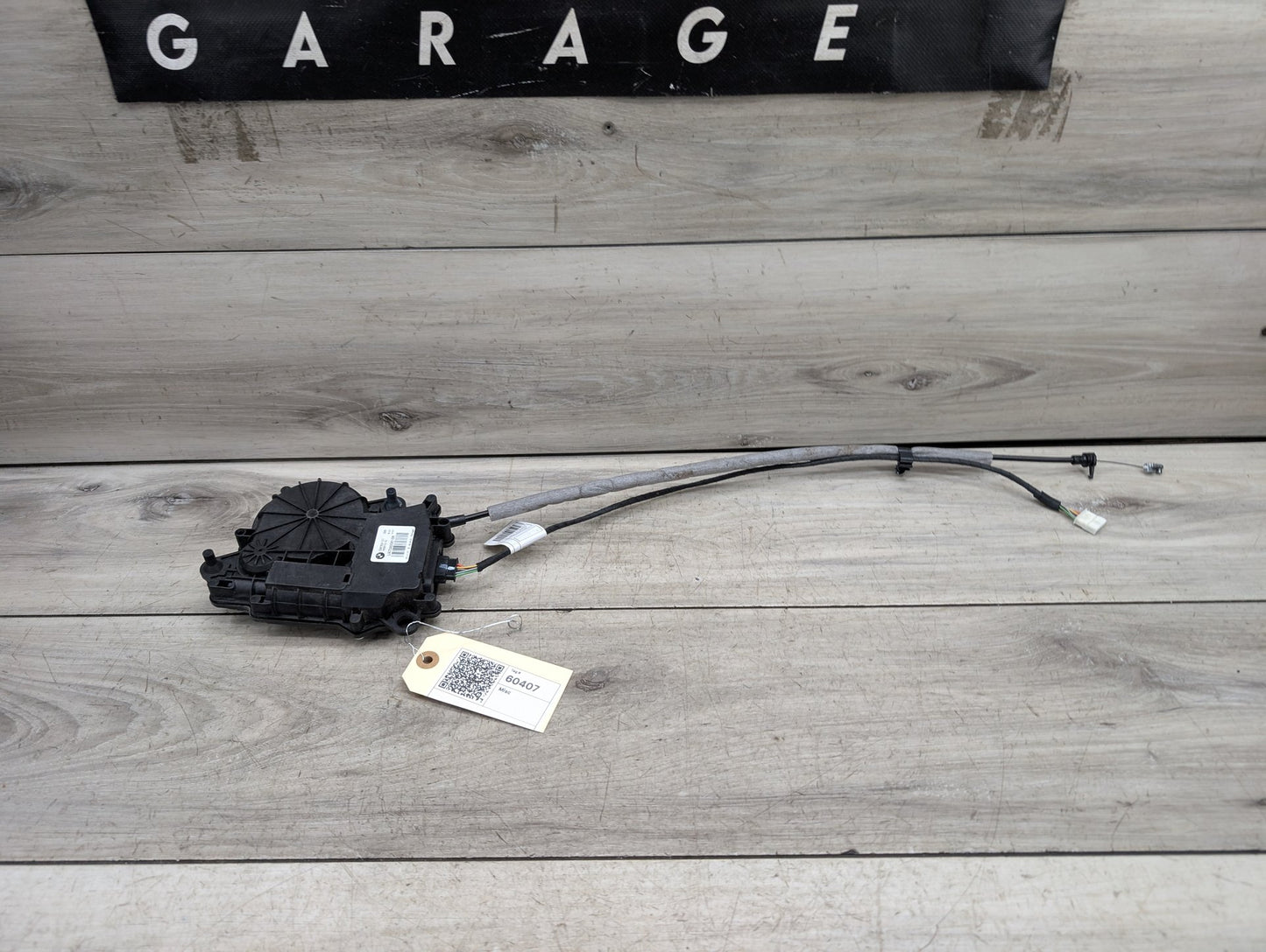 2017-2023 BMW 530i G30 Liftgate Trunk Lid Liftgate Lock Latch Actuator 7383561