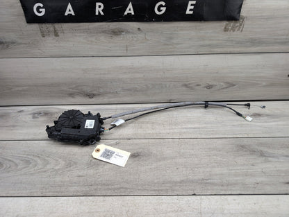 2017-2023 BMW 530i G30 Liftgate Trunk Lid Liftgate Lock Latch Actuator 7383561