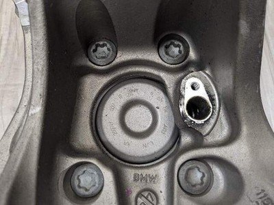 19-25 OEM BMW G20 G22 G23 FRONT Left Driver Hub Spindle Knuckle Bearing RWD
