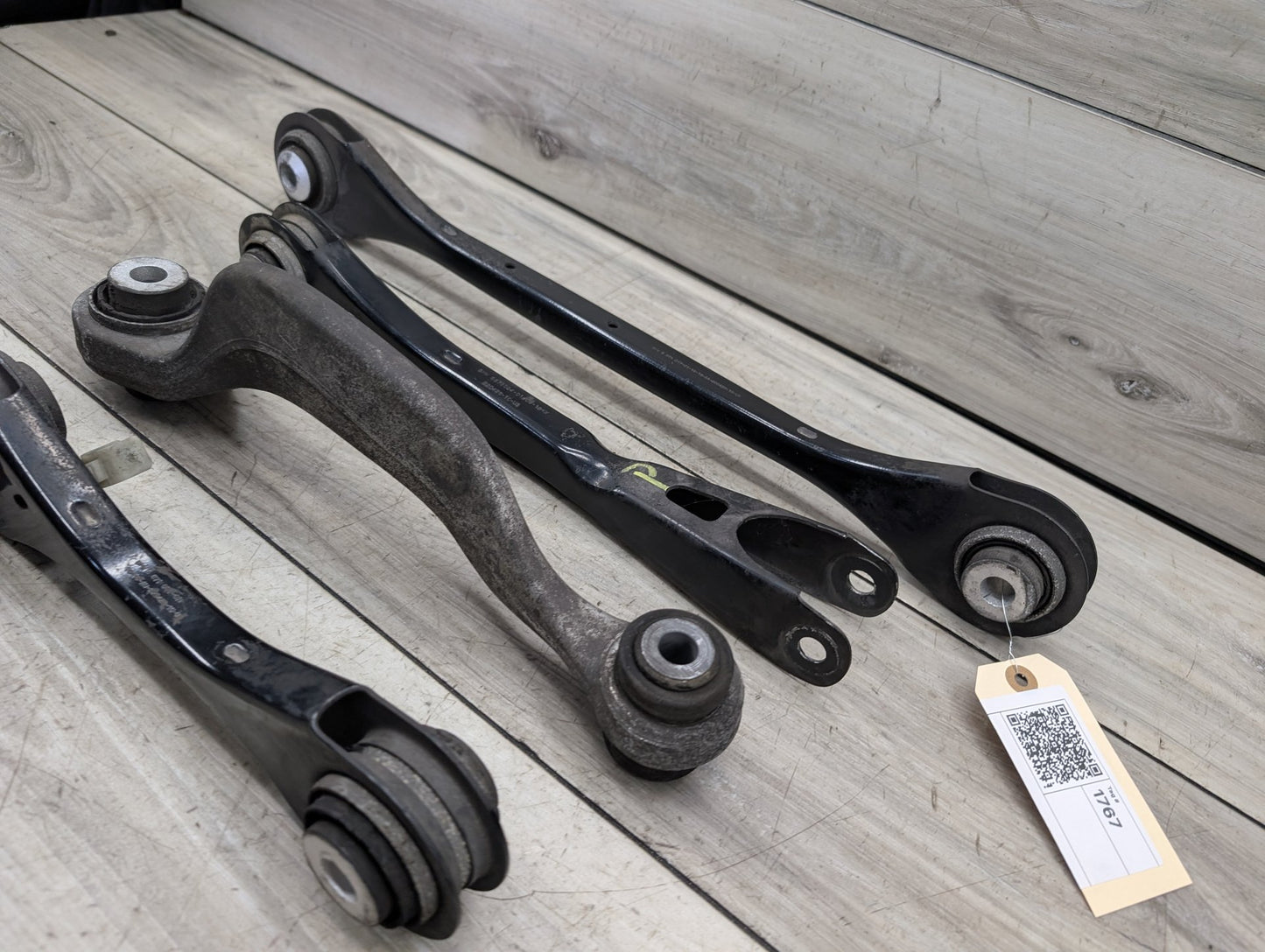 2018 - 2023 BMW X3 G01 Rear Right Passenger Control Arms SET 6871017 B58B30M0