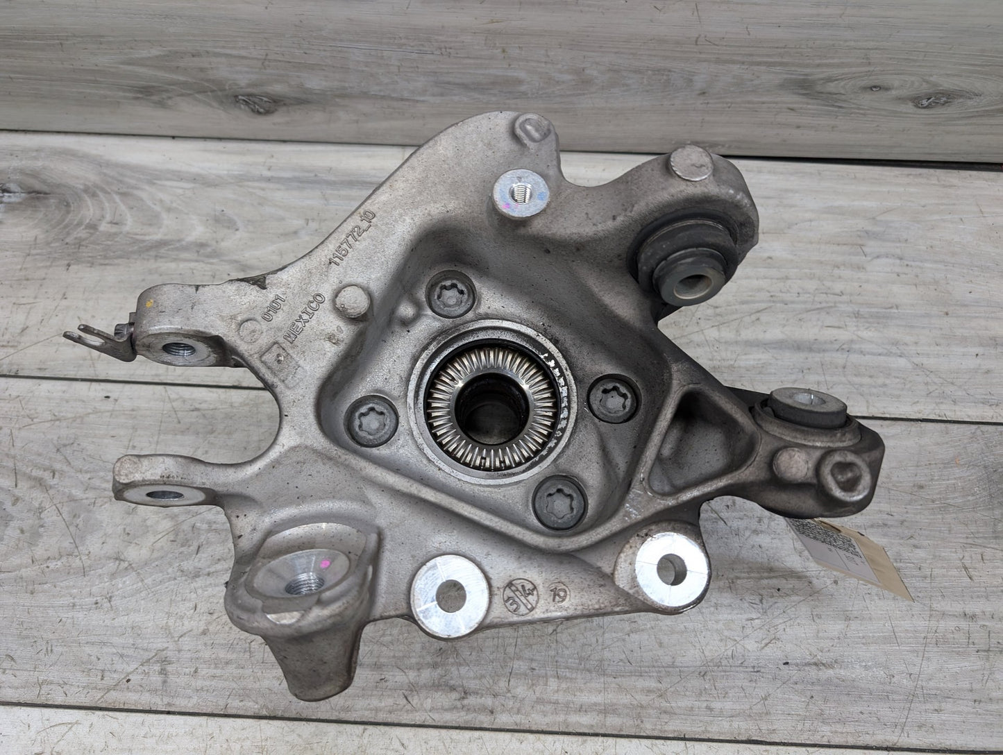 OEM BMW G01 X3 30i 30iX M40iX REAR Right Passenger Knuckle Hub Spindle Bearing