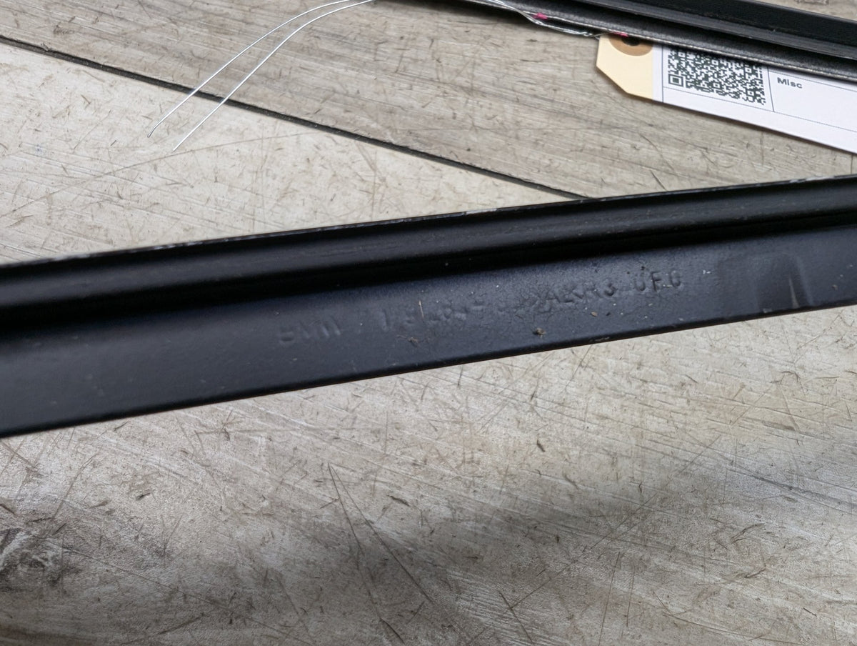 2006-2011 BMW 328i E90 Front Left Right Side Windshield Drip Trim Molding SET 7179253