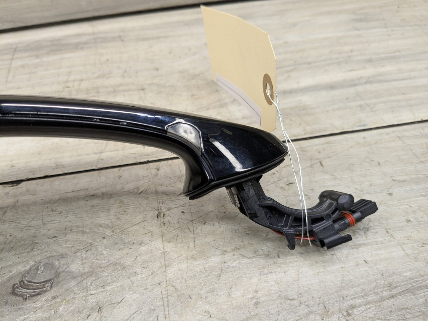 2019 - 2026 BMW 330i G20 Front or Rear Right Passenger Exterior Door Handle w/ Comfort Access 8492022 B46B20O1