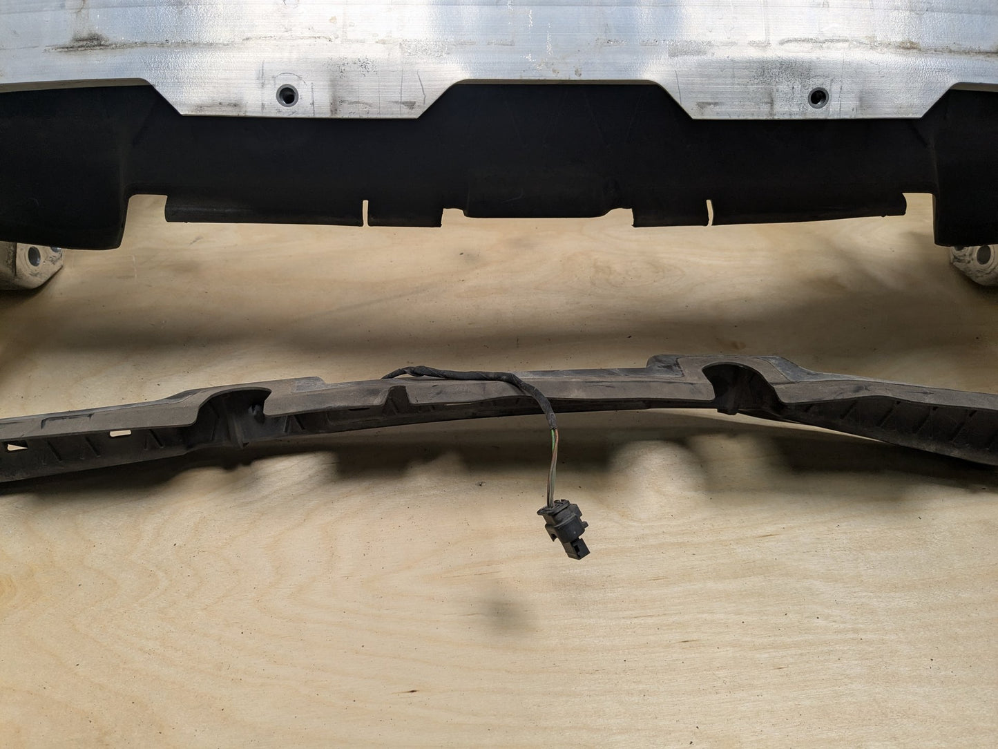 19-21 OEM BMW G20 330 M340 Front Clip Panel Radiator Support Frame Air Duct