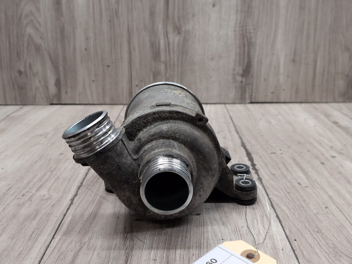 OEM BMW F10 F15 F22 F30 F32 F33 F36 F87 Engine N55 Auxiliary Water Pump Cooling