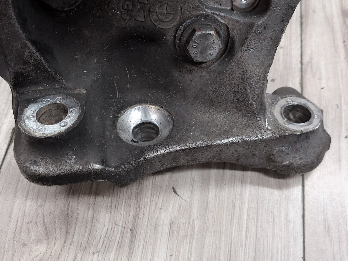 2006-2011 BMW 328i E90 Front Left Driver Spindle Knuckle w/ Bearing 6764443