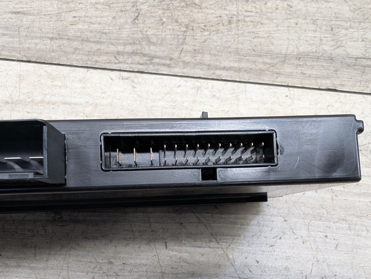 11-17 BMW X3 F25 Electronic Junction Fuse Box Control Module 9287217
