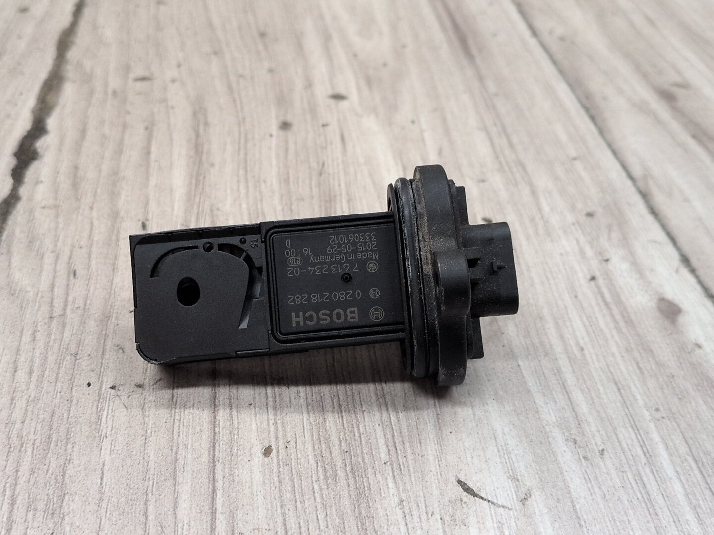 OEM BMW F10 F13 F15 F85 F86 X5 M6 Engine N63 S63 MAF Mass Air Flow Sensor Meter