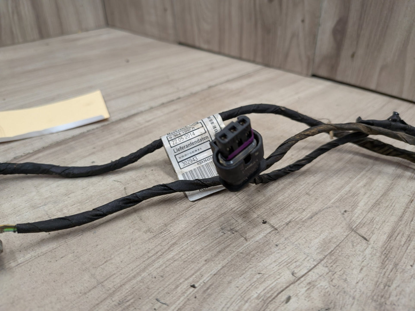 OEM BMW F90 M5 G30 Rear Parking Distance Sonic Harness Wire w/O PDC