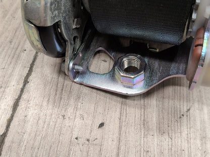 2015-2018 Audi Q3 8U Front Left Driver Seatbelt Seat Belt Retractor 8U0857705F