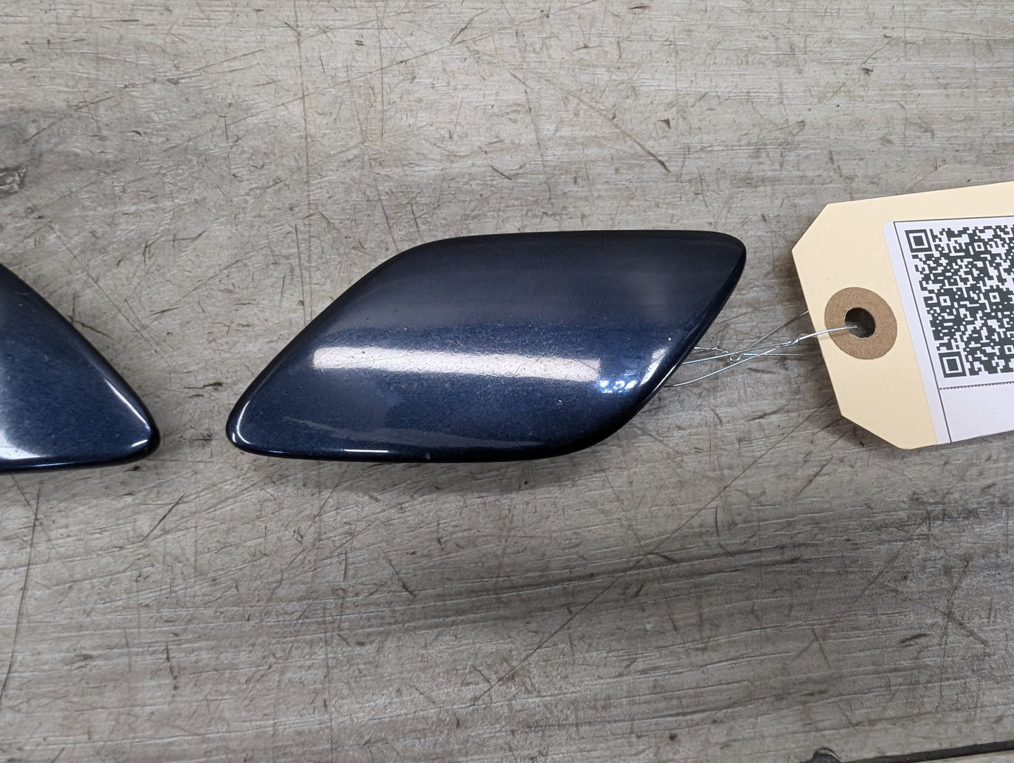2007-2013 BMW 328i E93 Front Left Right Bumper Headlight Washer Nozzle Insert Covers SET 7186183