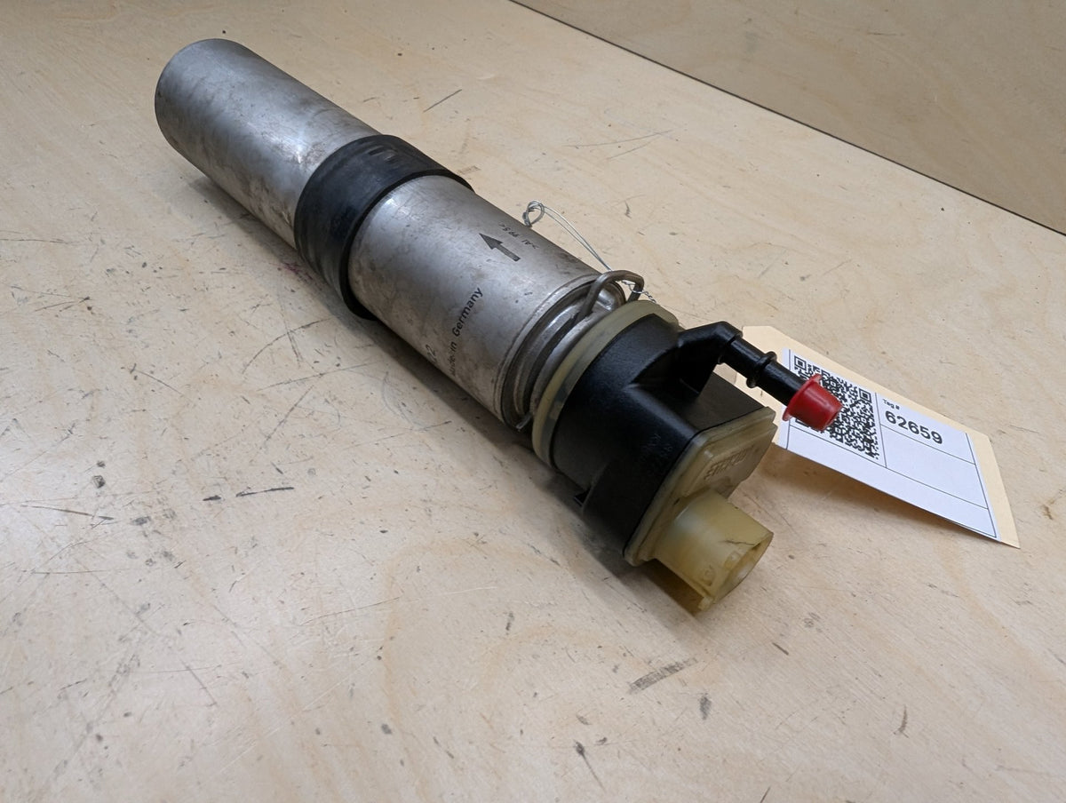 14-18 BMW 328i F30- Diesel Fuel Tank Reservoir Filter PN: 8572522