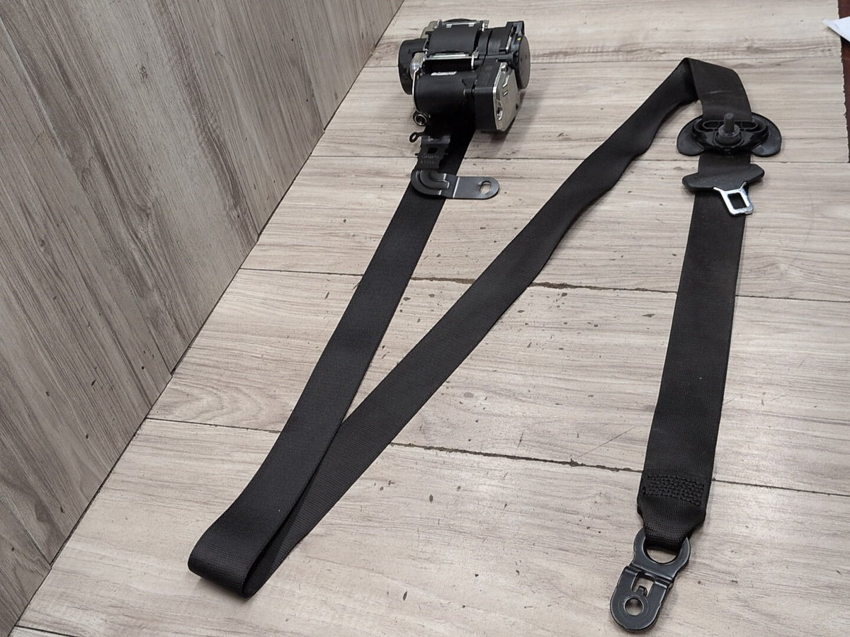2019-2026 BMW M340i G20 Front Right Passenger Seatbelt Seat Belt Retractor 7496308 OEM