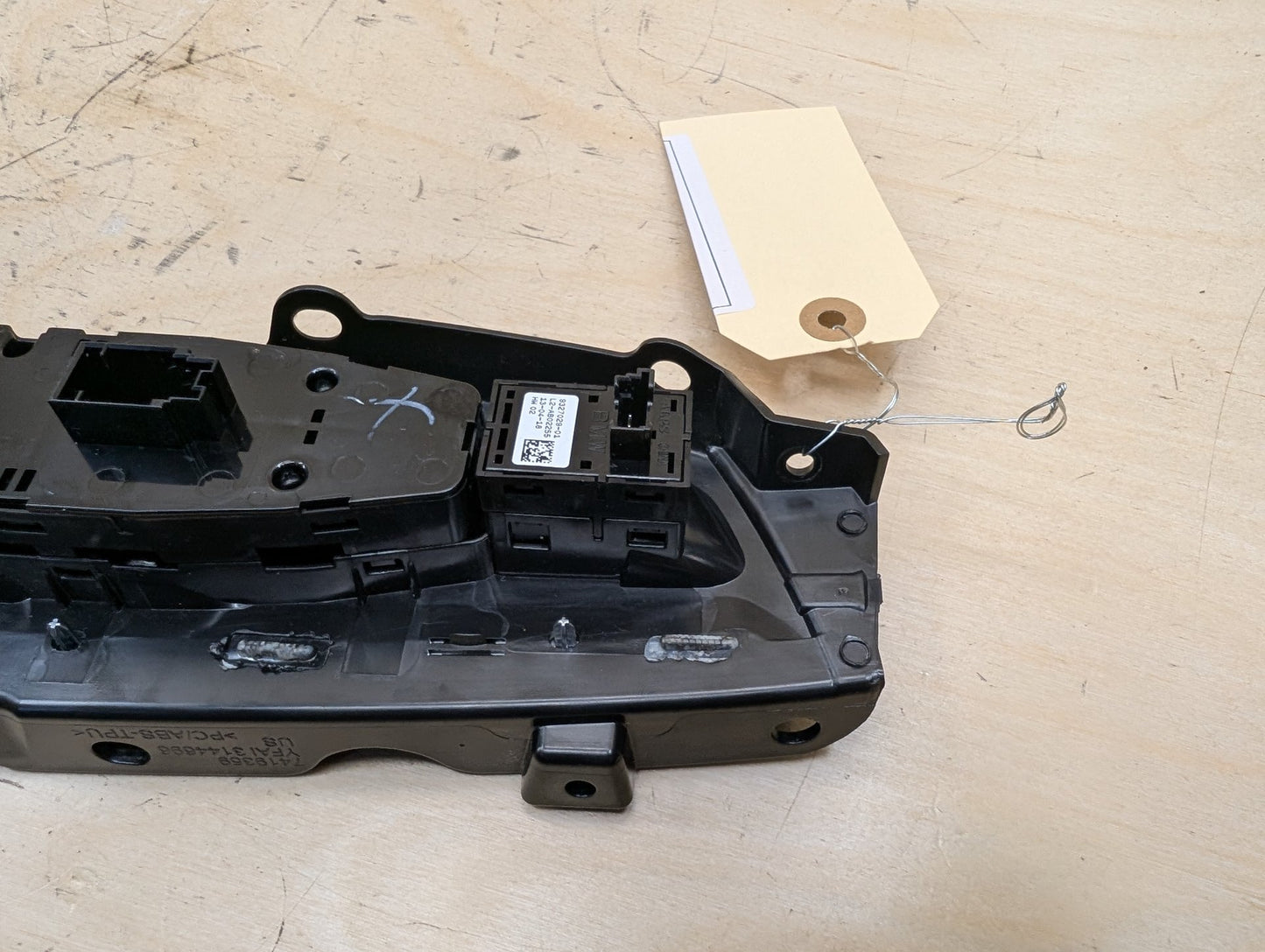 2018-2024 BMW X3 G01 Front Left Driver Door Master Window Switch 6832729