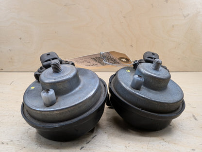 2012-2018 BMW 328i F30 Alarm Horns SET 7245423