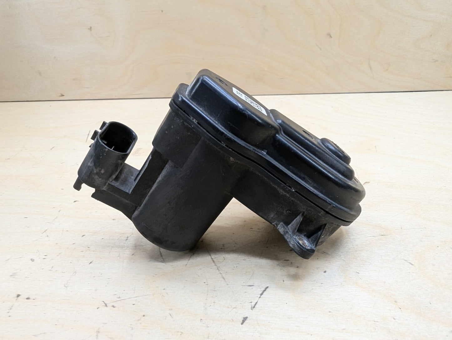 OEM BMW F06 F10 F12 F13 F25 I12 Rear Left or Right Brake Caliper Electric Motor