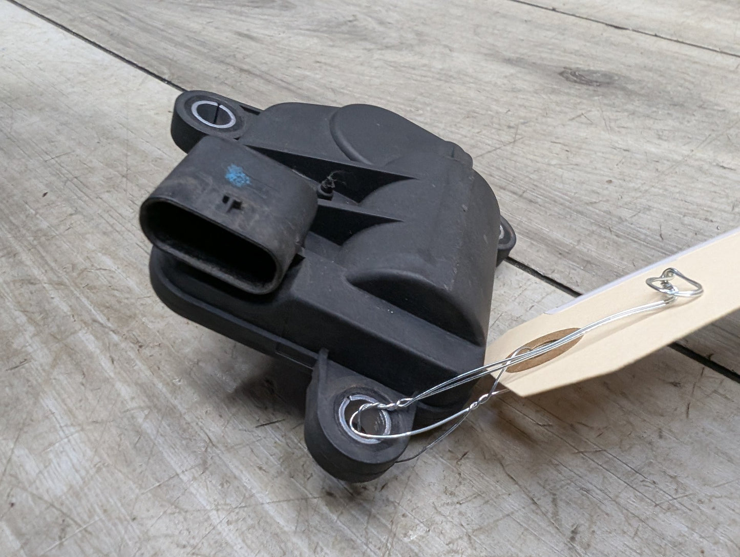 OEM BMW G01 G02 G11 G12 G14 G15 G30 X3 Muffler Exhaust Flap Actuator Drive Motor