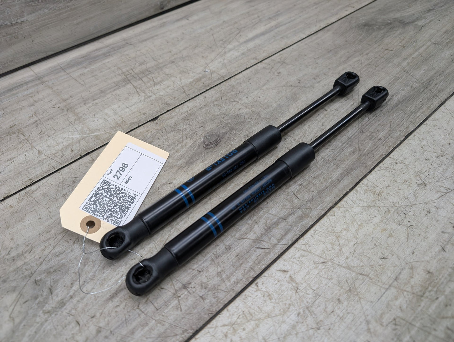 2018 - 2024 BMW X3 G01 Left Right Hood Bonnet Gas Strut Shock Supports SET 7397493 B58B30O1