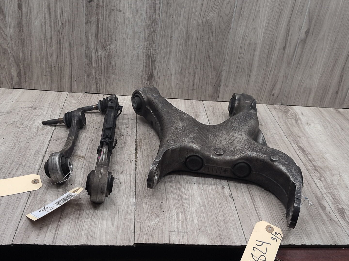 2014 - 2018 BMW X5 F85 Rear Left Driver Control Arms SET 6770953 S63B44T2
