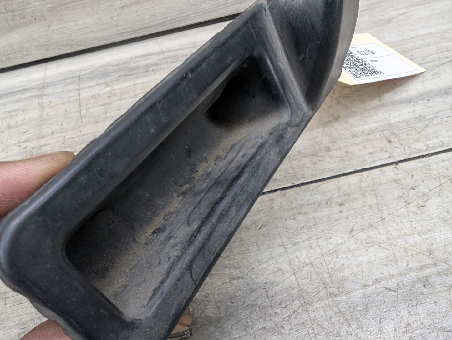 OEM BMW G30 530 540 M550 M5 X5 Rear View Camera Trunk Lid Handle Push Button