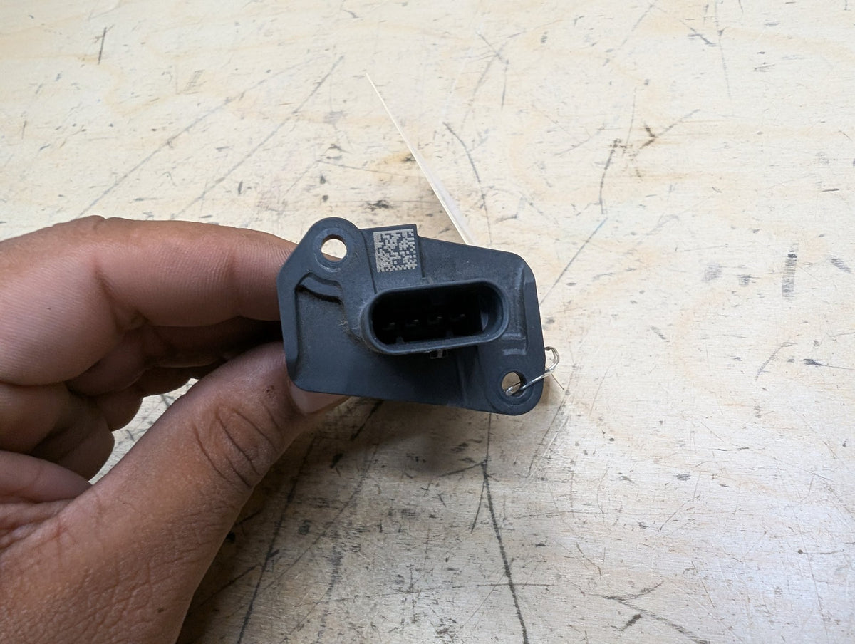 OEM BMW F22 F30 F32 F36 G01 G12 G30 Engine B46 B58 N63R MAF Mass Air Flow Sensor