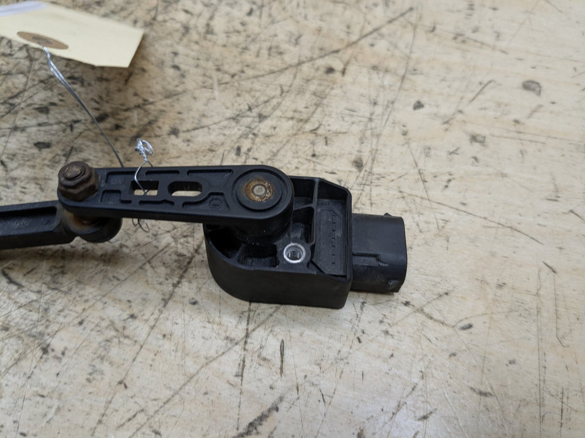 16-22 OEM BMW F30 F44 F80 G01 G20 G30 Suspension Height Level Sensor 2959574