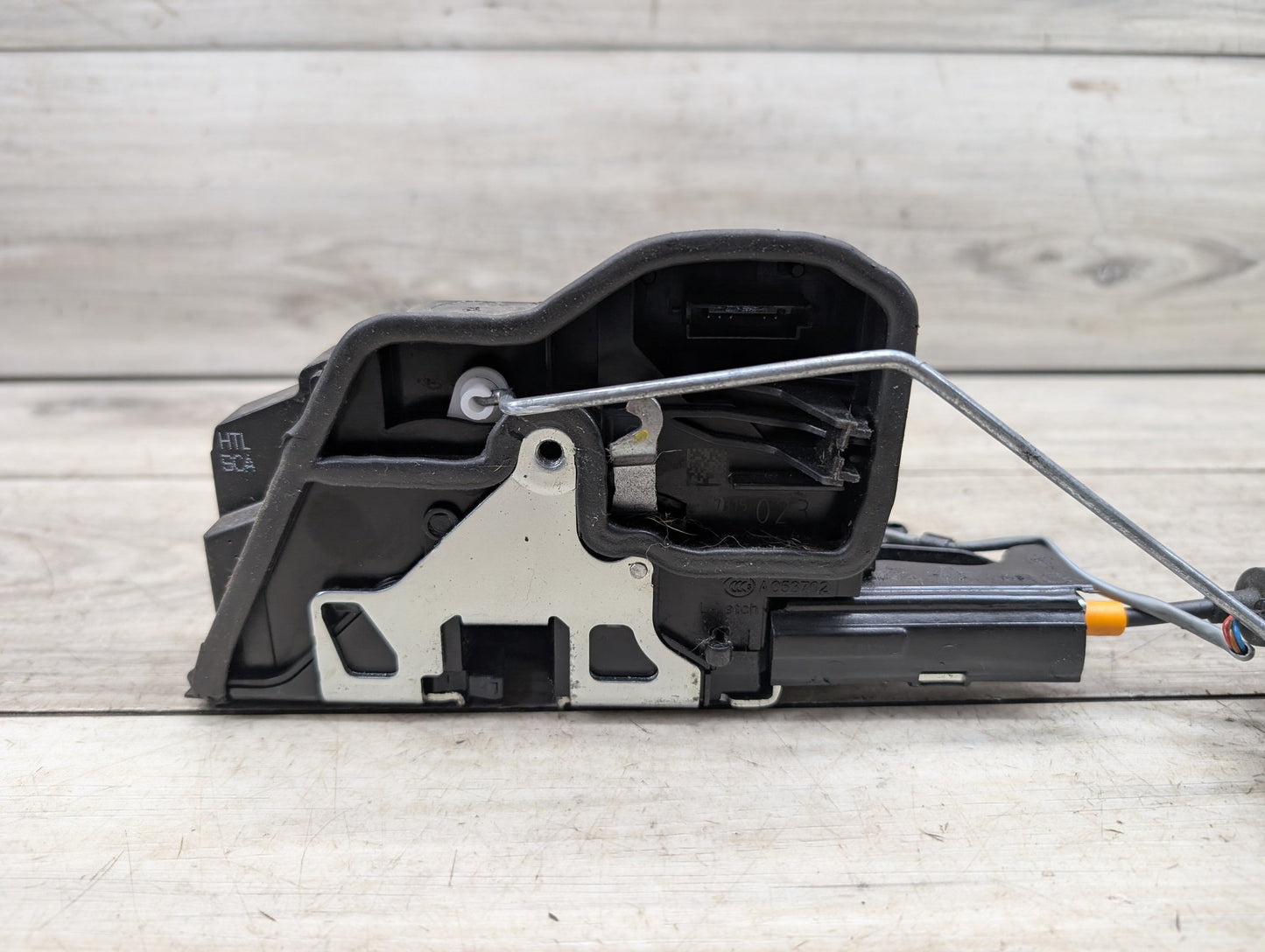 2007-2013 BMW X5 E70 Rear Left Driver Door Latch Lock Actuator w/ Soft Close 7315023