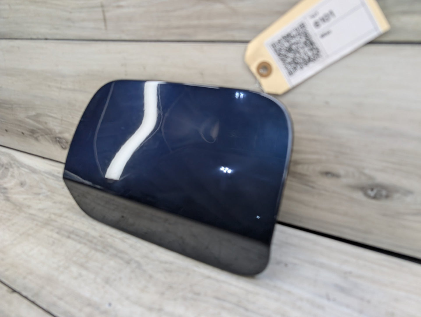 17-23 OEM BMW F90 G30 530 540 M550 M5 Fuel Gas Tank Flap Lid Cover