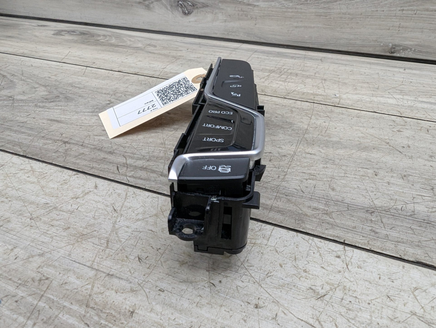2018 - 2024 BMW X3 G01 Operating Traction Switch 6993945 B58B30O1
