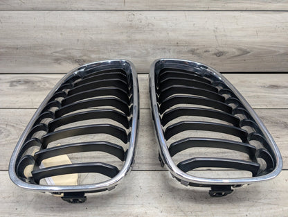 2014 - 2019 BMW 340 F34 Front Left Right Upper Bumper Cover Kidney Grilles SET 7294804 B58B30M0