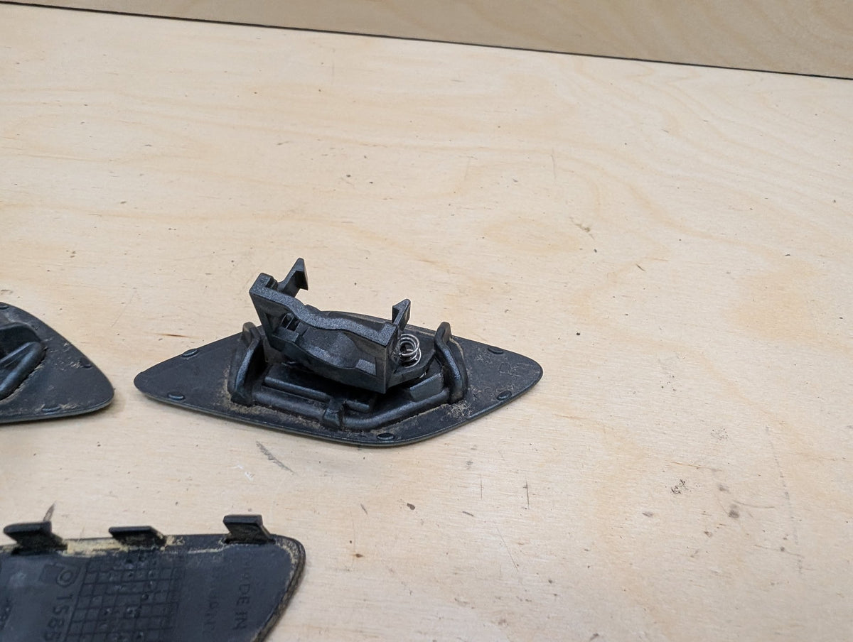 2007-2013 BMW 335i E93 Front Left Right Bumper Headlight Washer Nozzle Insert Covers SET 7158749