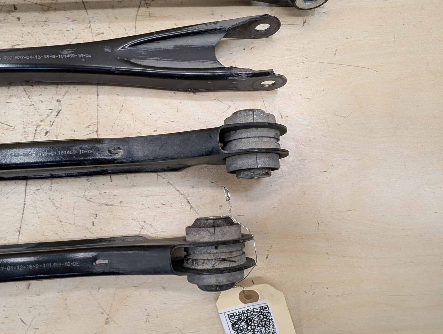2012-2018 BMW 320i F30 Rear Right Passenger Control Arms SET 6792540
