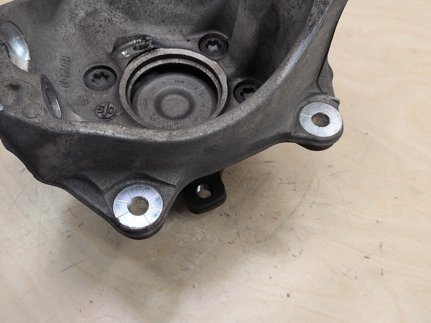 OEM BMW G01 G02 X3 X4 FRONT Right Passenger Knuckle Spindle Wheel Hub Bearing