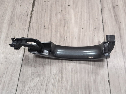 2015-2018 Audi Q3 8U Front or Rear Left Driver Exterior Door Handle w/ Comfort Access 8T0837205A