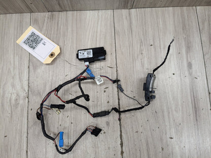 18-21 OEM BMW G01 G02 X3 X4 Steering Wheel Heat Vibration Electronic Control
