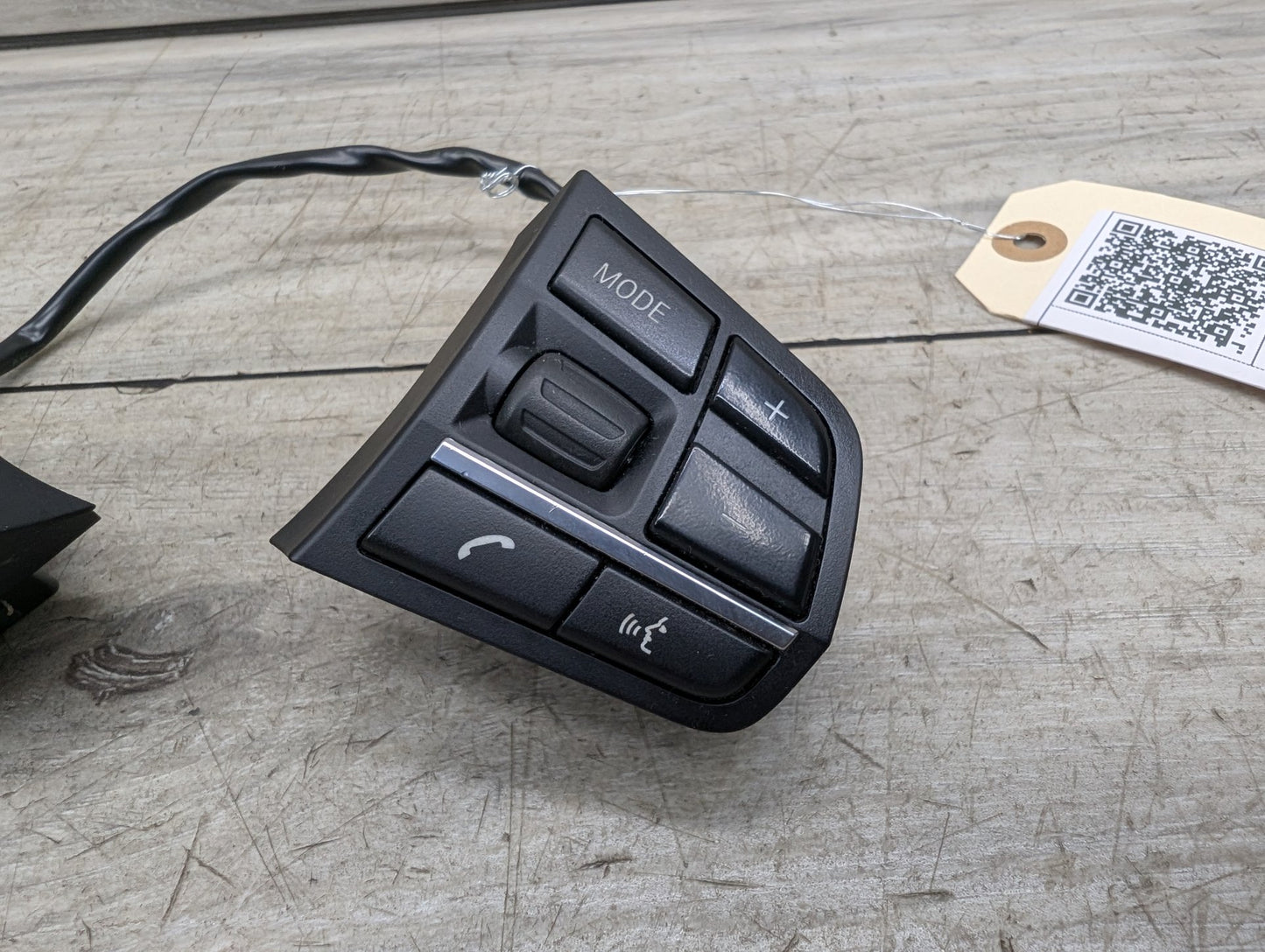 2011-2016 BMW 535i F10 Steering Wheel Switch Buttons 9163029