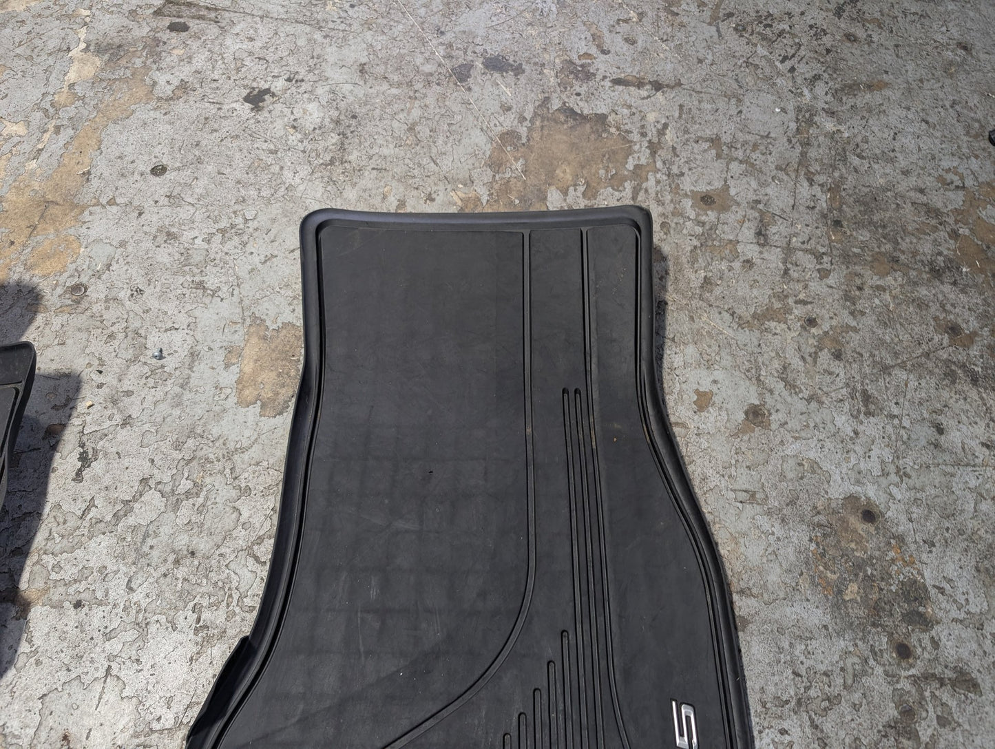 2017-2023 BMW 530i G30 Front Rear Left Right All Weather Mat Carpet Floor Mats SET 2414218